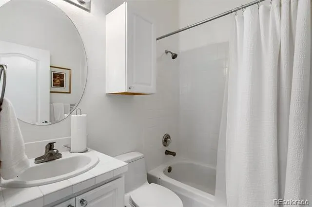 6653 Bright Water Trail Littleton, CO 80125