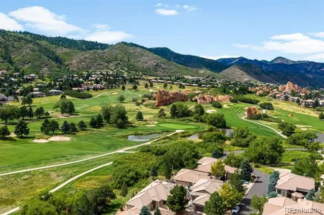 6653 Bright Water Trail Littleton, CO 80125