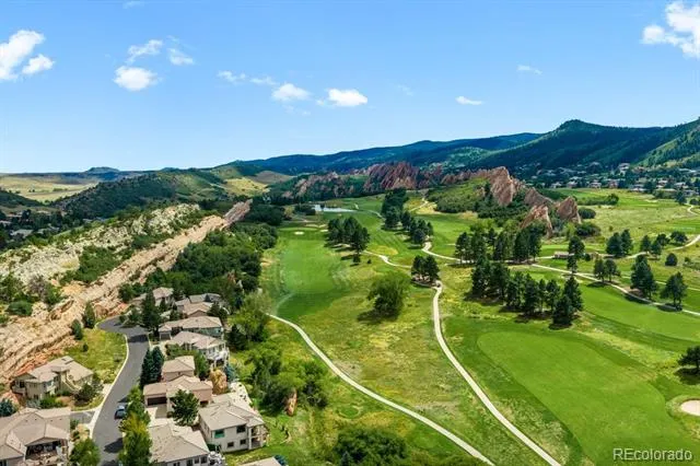 6653 Bright Water Trail Littleton, CO 80125