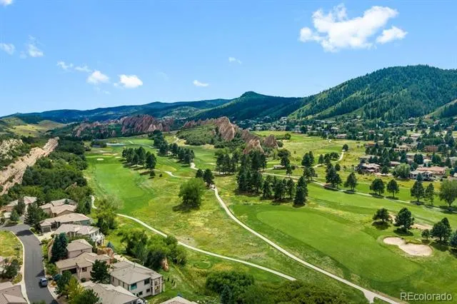 6653 Bright Water Trail Littleton, CO 80125