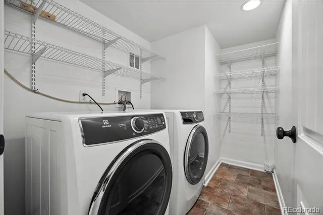 627 Oneida Street Denver, CO 80220