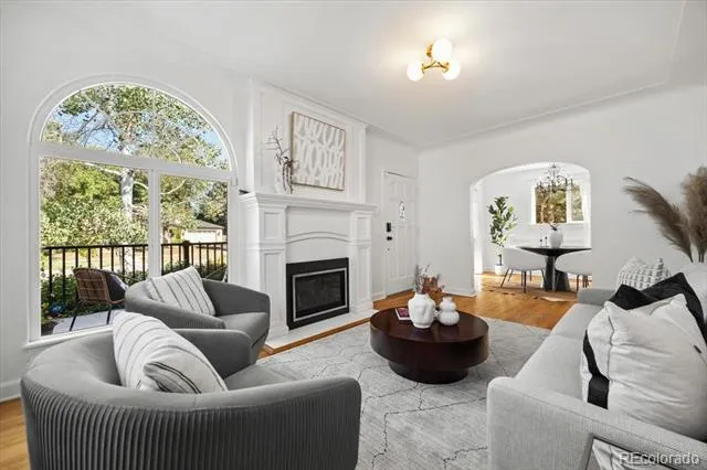 627 Oneida Street Denver, CO 80220