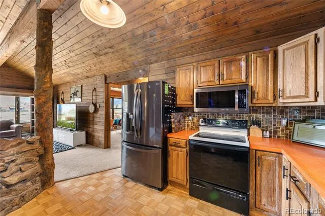 83 GCR 101 Kremmling, CO 80459