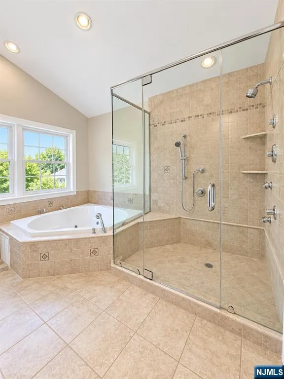 380 Hoover Avenue Twp Of Washington, NJ 07676