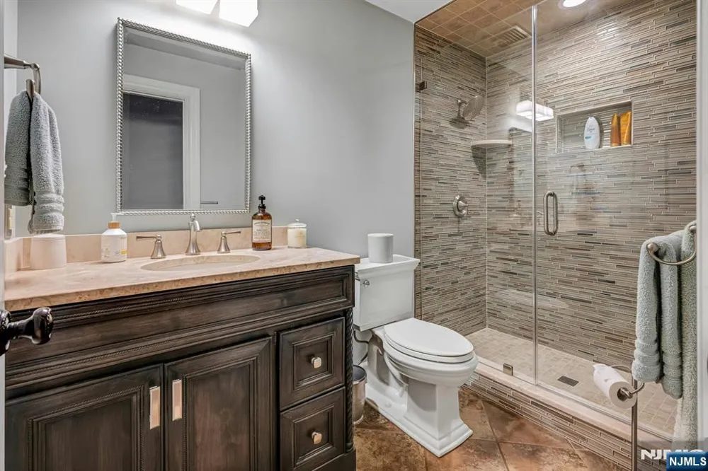 55 Cheyenne Trail Sparta, NJ 07871
