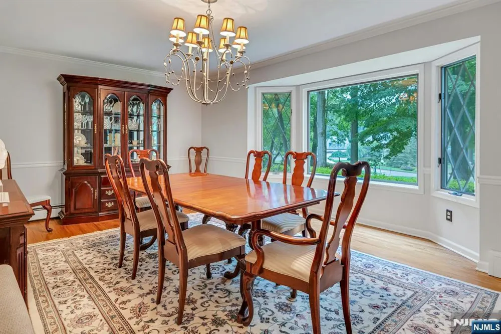 55 Cheyenne Trail Sparta, NJ 07871