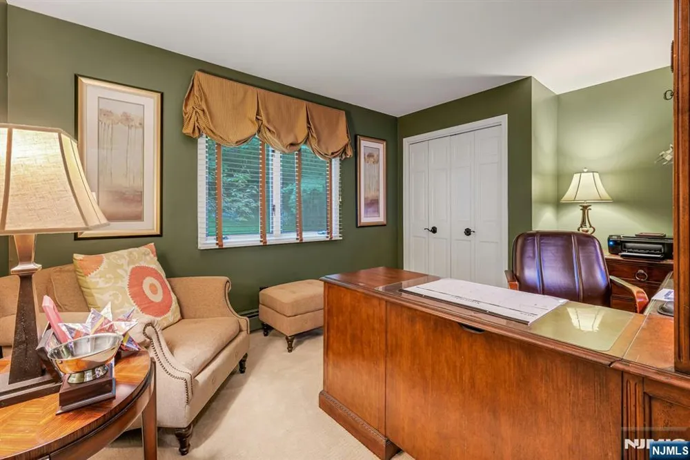 55 Cheyenne Trail Sparta, NJ 07871