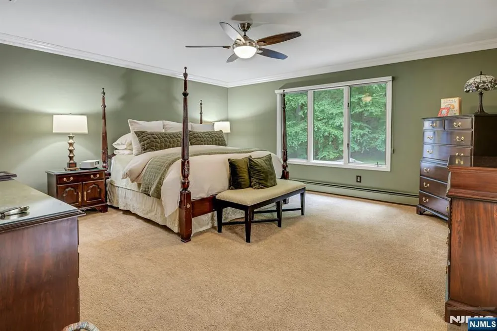55 Cheyenne Trail Sparta, NJ 07871