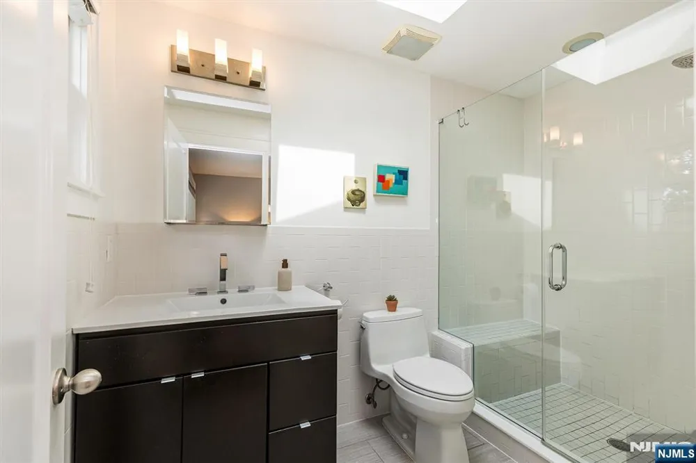 8 Berkeley Road Maplewood, NJ 07040