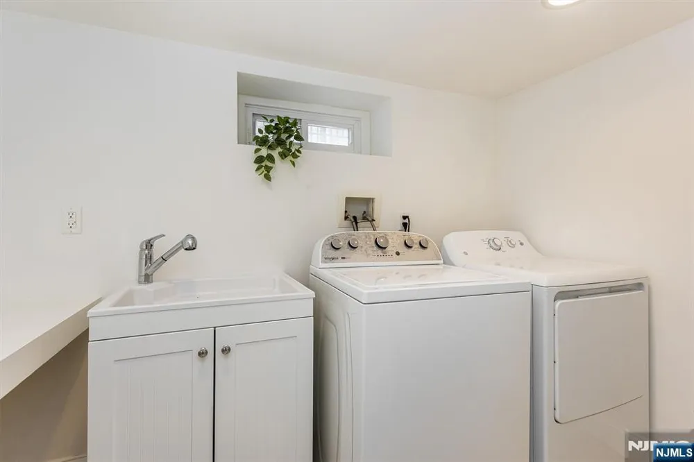 8 Berkeley Road Maplewood, NJ 07040