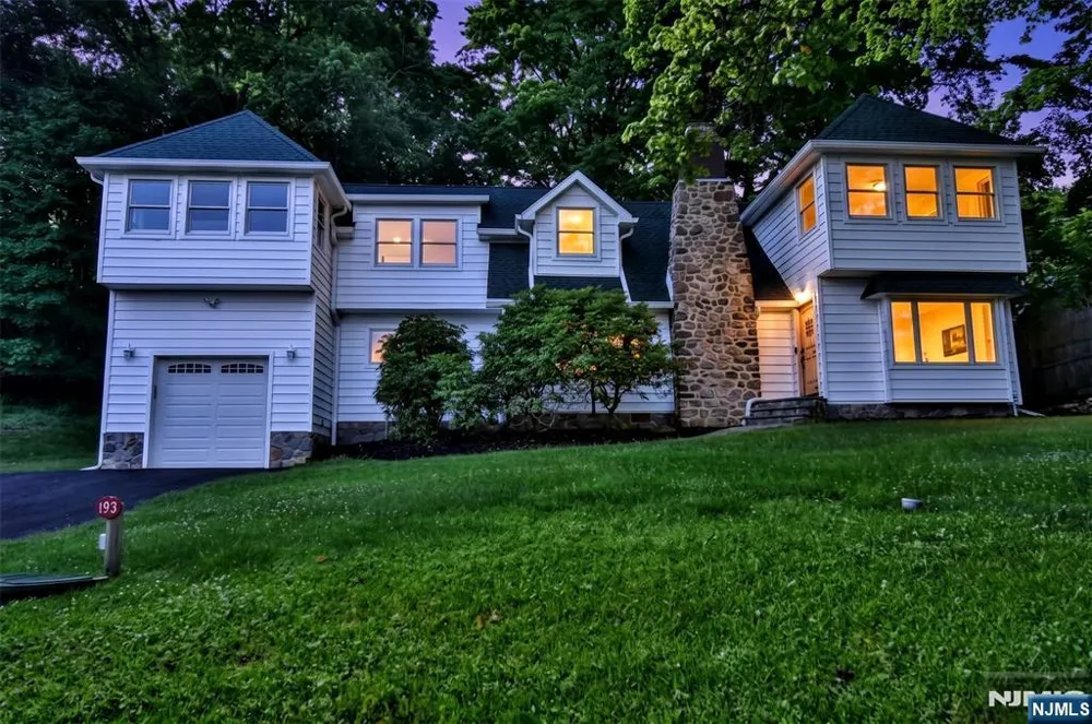 193 E Shore Trail Sparta, NJ 07871