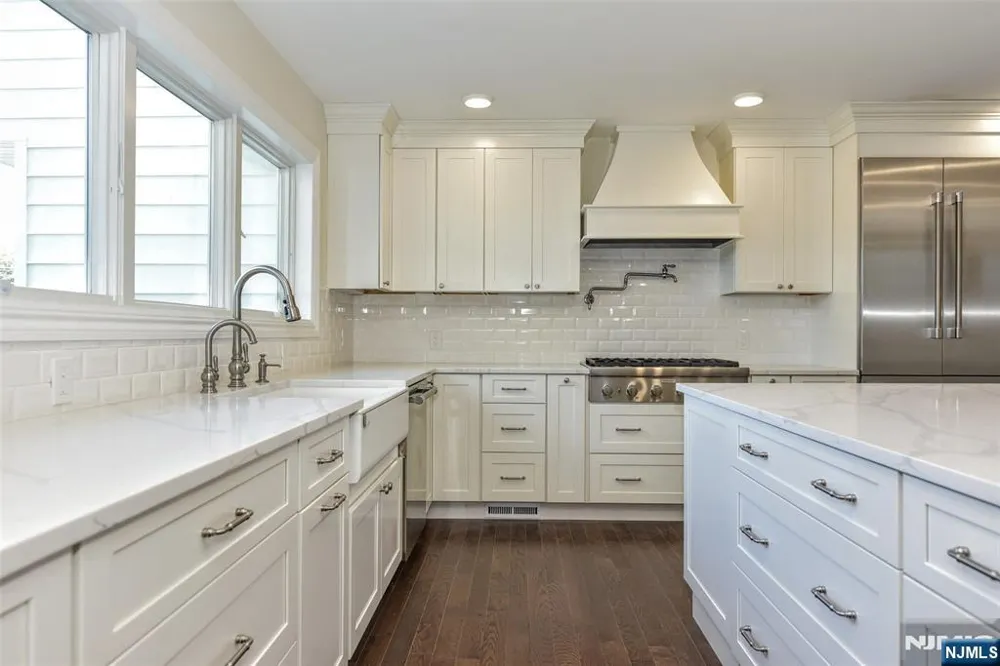 193 E Shore Trail Sparta, NJ 07871