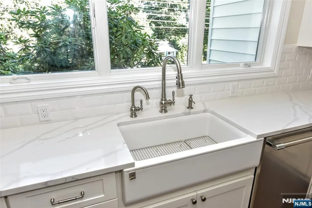 193 E Shore Trail Sparta, NJ 07871
