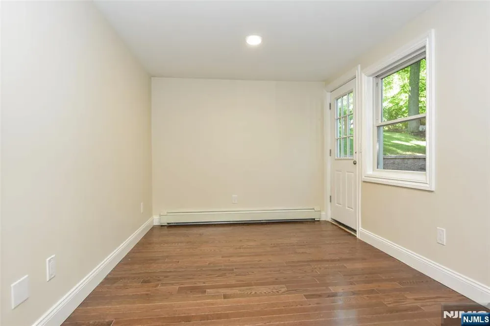 193 E Shore Trail Sparta, NJ 07871
