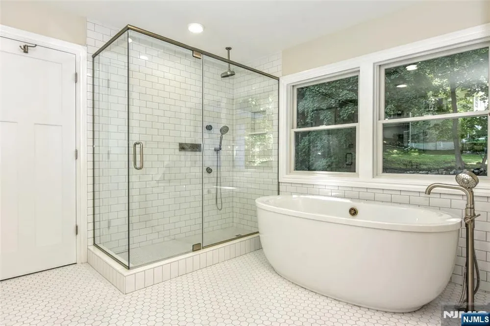 193 E Shore Trail Sparta, NJ 07871