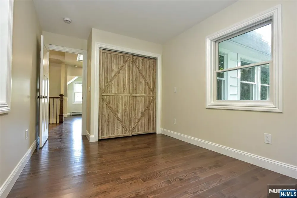 193 E Shore Trail Sparta, NJ 07871