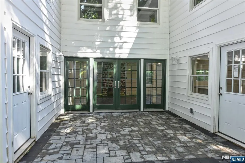 193 E Shore Trail Sparta, NJ 07871