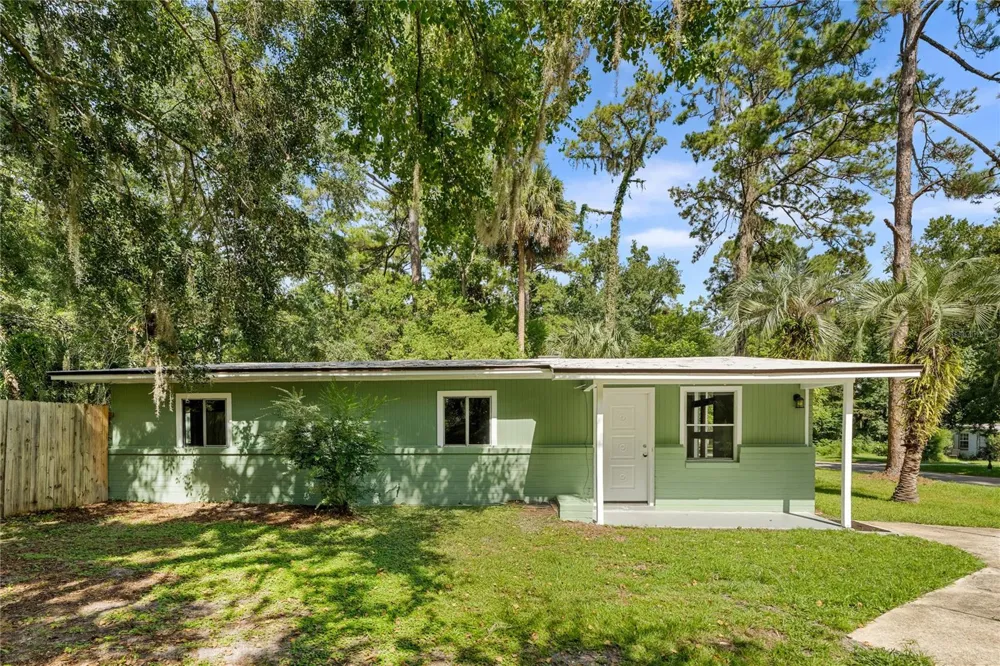 4106 NW 13TH PLACE Gainesville, FL 32605