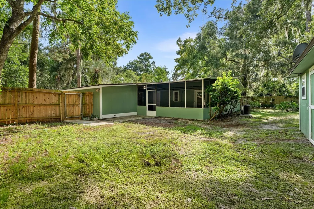 4106 NW 13TH PLACE Gainesville, FL 32605