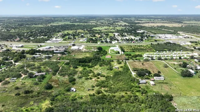 6032 MOUNT OLIVE RD Adkins, TX 78101