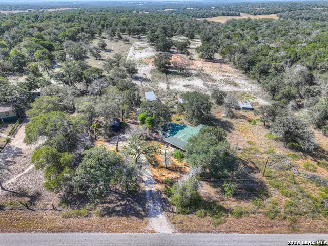 3912 Hickory Forrest Seguin, TX 78155