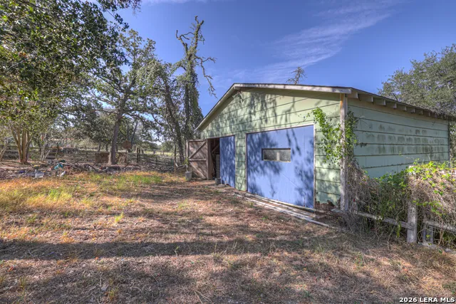 3912 Hickory Forrest Seguin, TX 78155