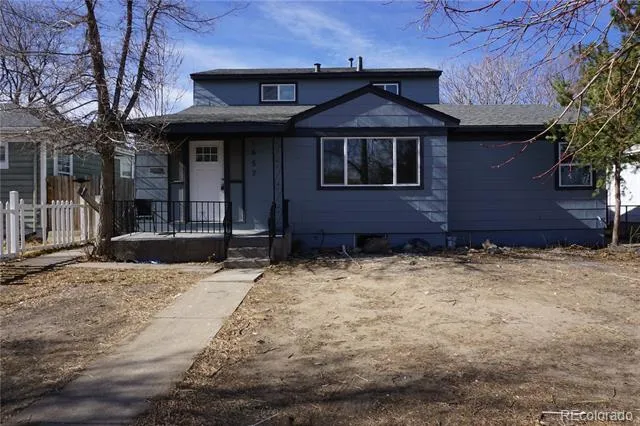 1657 Kingston Street Aurora, CO 80010