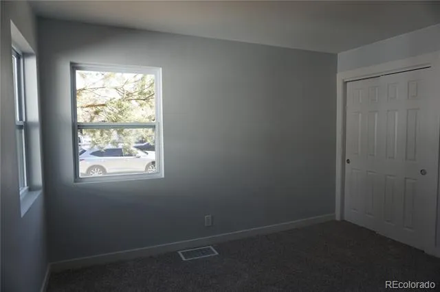 1657 Kingston Street Aurora, CO 80010