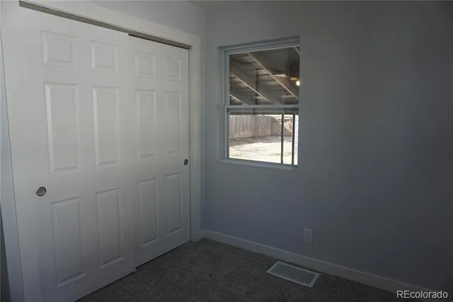 1657 Kingston Street Aurora, CO 80010