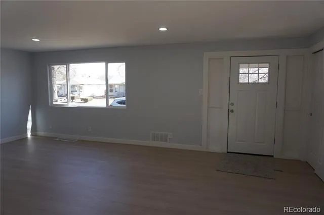 1657 Kingston Street Aurora, CO 80010