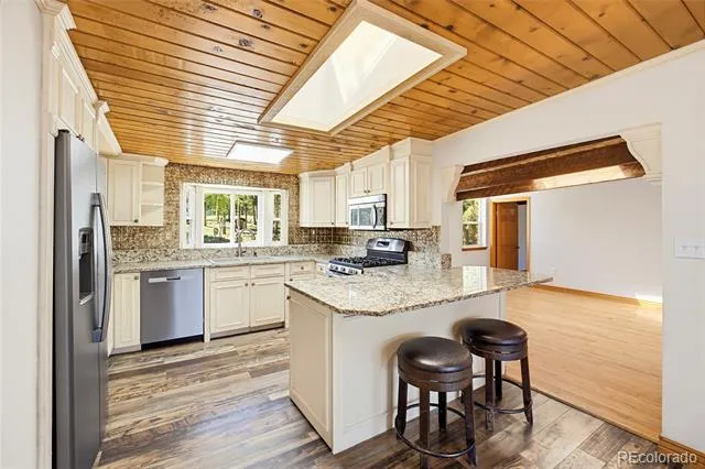 33511 Nova Road Pine, CO 80470