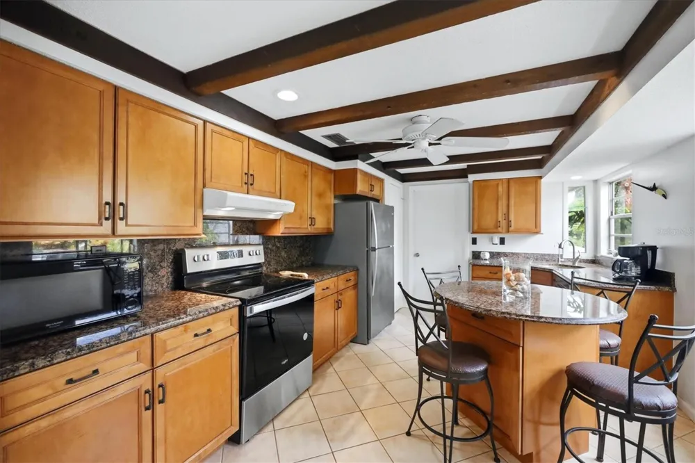5847 REGENT ROAD Venice, FL 34293