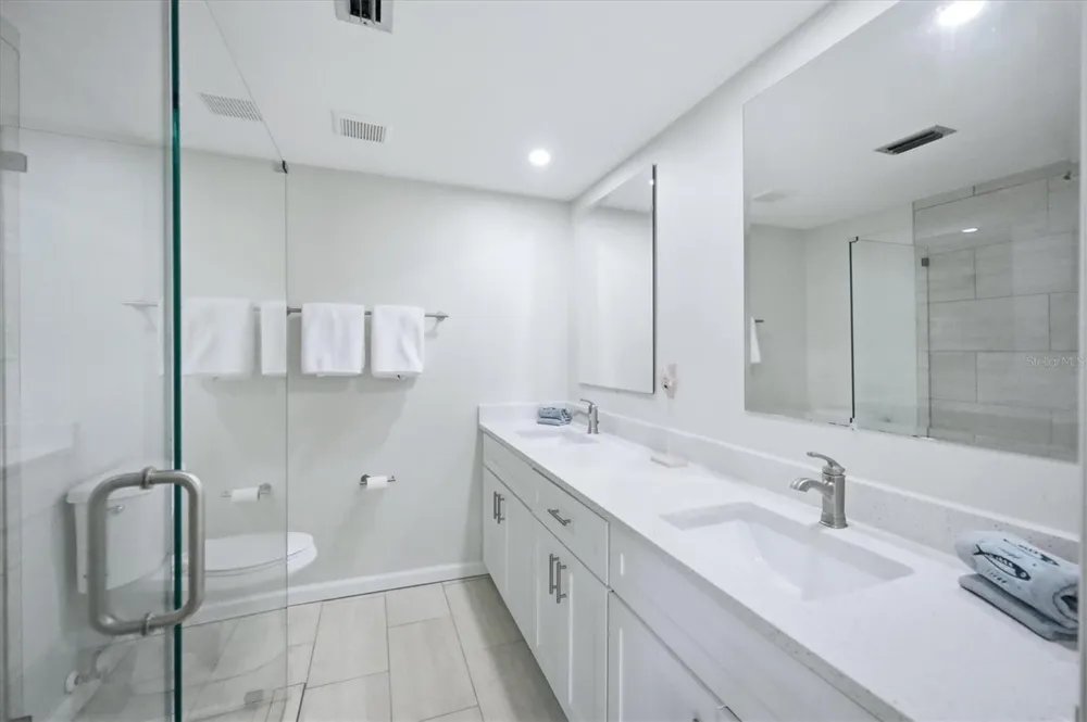 5847 REGENT ROAD Venice, FL 34293