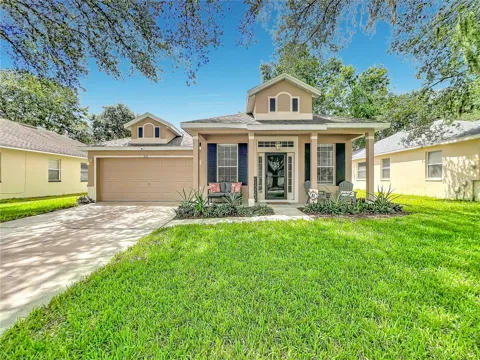 912 MAGNOLIA BLOSSOM COURT
