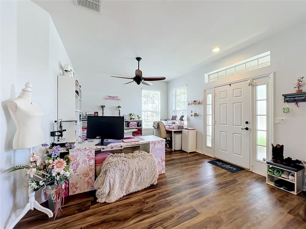 912 MAGNOLIA BLOSSOM COURT Apopka, FL 32712