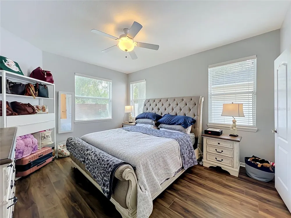 912 MAGNOLIA BLOSSOM COURT Apopka, FL 32712
