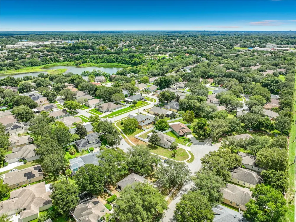 912 MAGNOLIA BLOSSOM COURT Apopka, FL 32712
