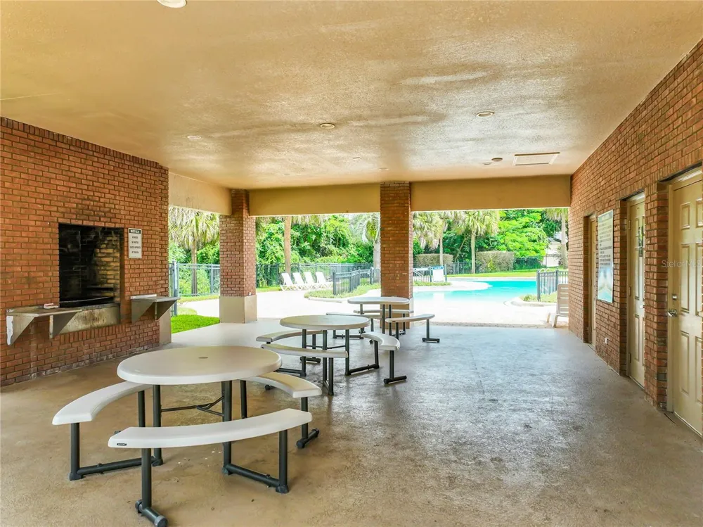 912 MAGNOLIA BLOSSOM COURT Apopka, FL 32712