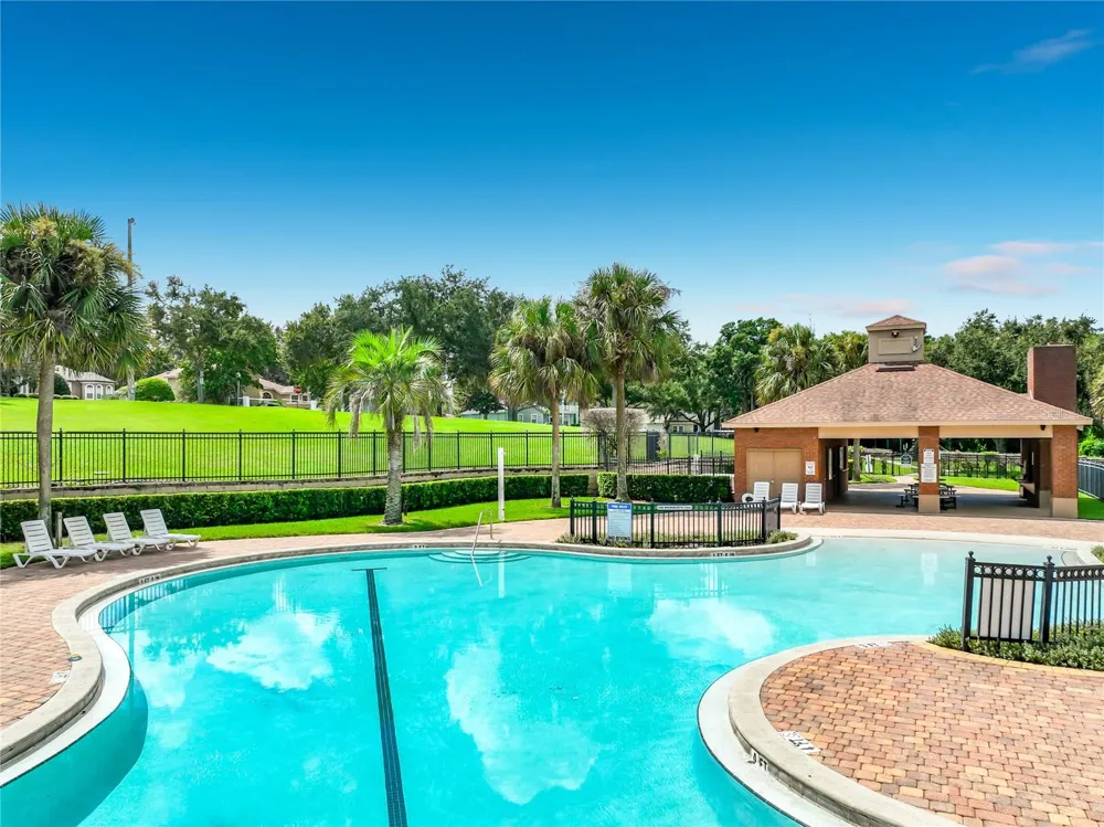 912 MAGNOLIA BLOSSOM COURT Apopka, FL 32712