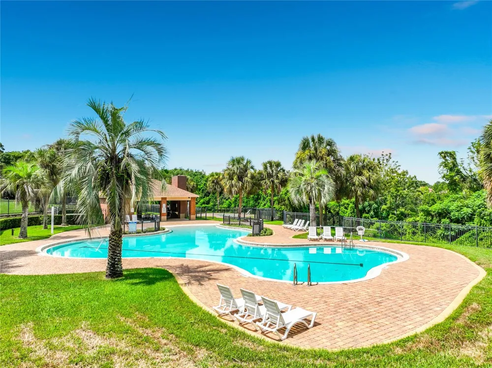 912 MAGNOLIA BLOSSOM COURT Apopka, FL 32712