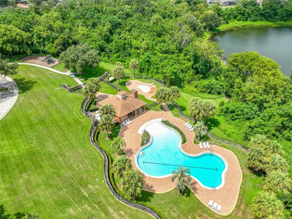 912 MAGNOLIA BLOSSOM COURT Apopka, FL 32712