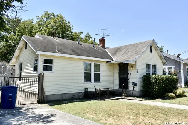 218 Hearne San Antonio, TX 78225