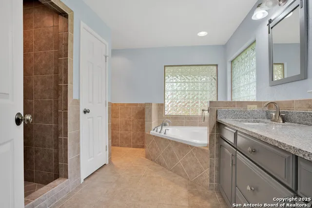 2607 KNIGHTS WALK San Antonio, TX 78231