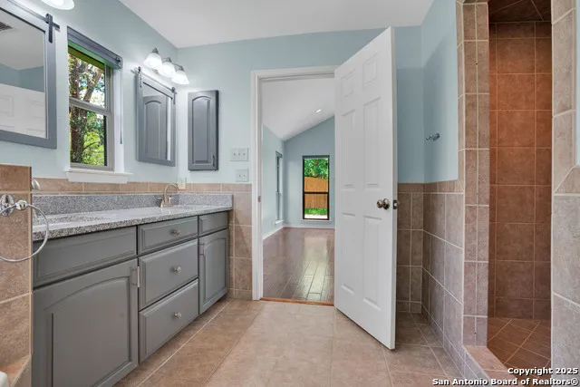 2607 KNIGHTS WALK San Antonio, TX 78231