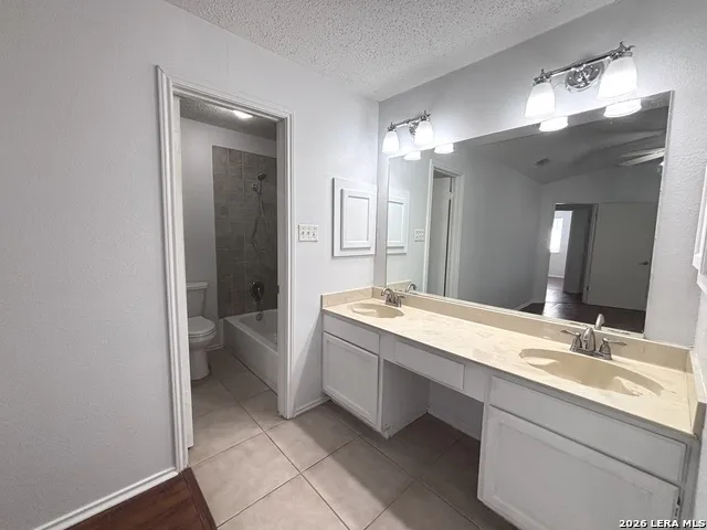 10922 FOREST SMT Live Oak, TX 78233