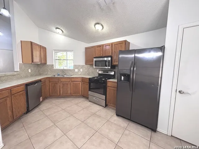 10922 FOREST SMT Live Oak, TX 78233