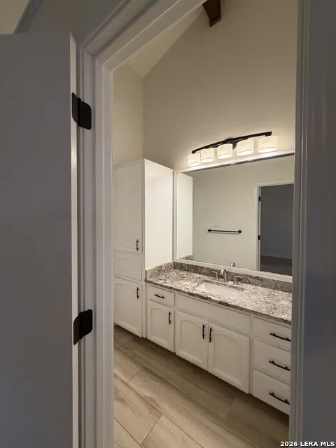 6005 MACGREGOR WAY San Antonio, TX 78240