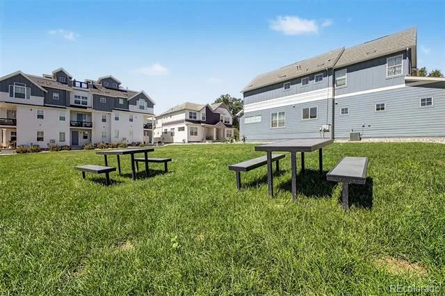 6202 W 28th Court Denver, CO 80214