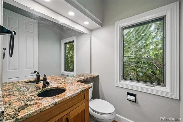 8725 Tall Grass Place Lone Tree, CO 80124
