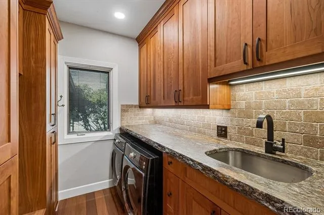 8725 Tall Grass Place Lone Tree, CO 80124